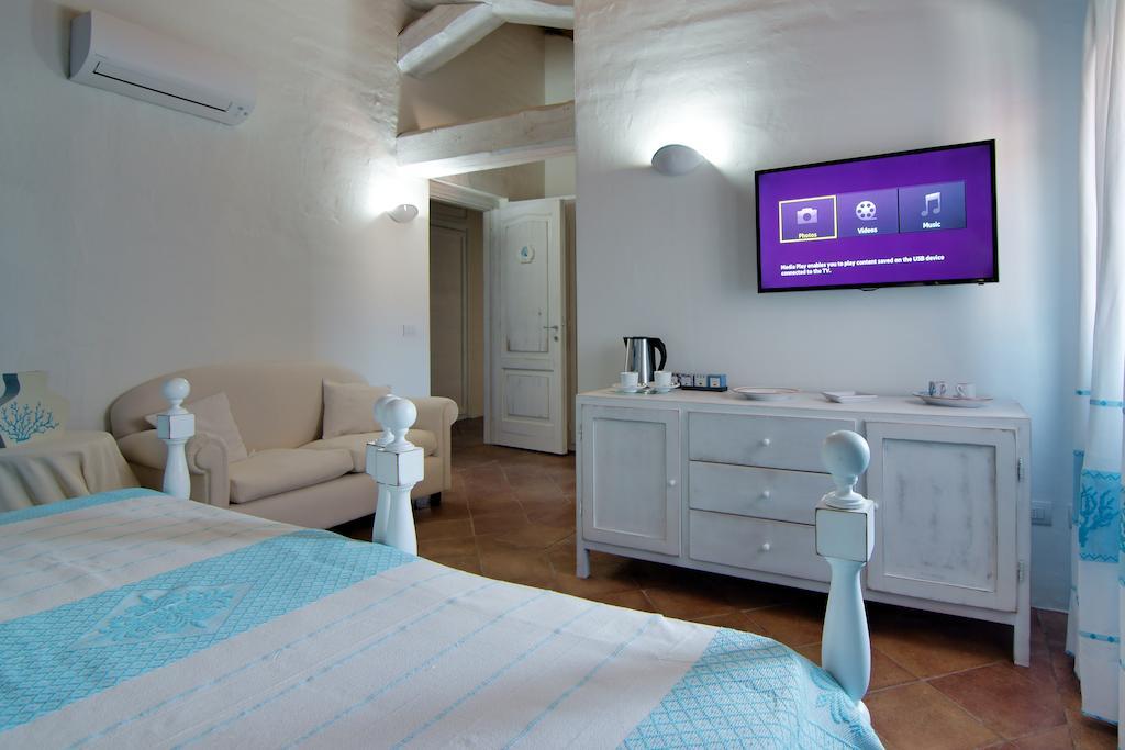 Domus Corallia-Luxury Rooms Porto Rotondo Kültér fotó