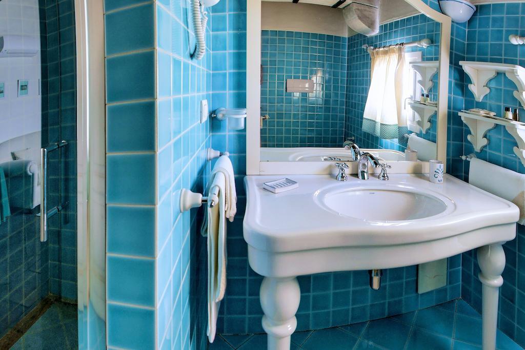 Domus Corallia-Luxury Rooms Porto Rotondo Kültér fotó