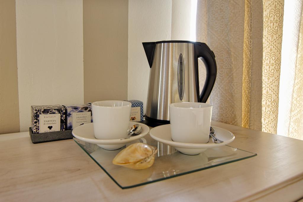 Domus Corallia-Luxury Rooms Porto Rotondo Szoba fotó